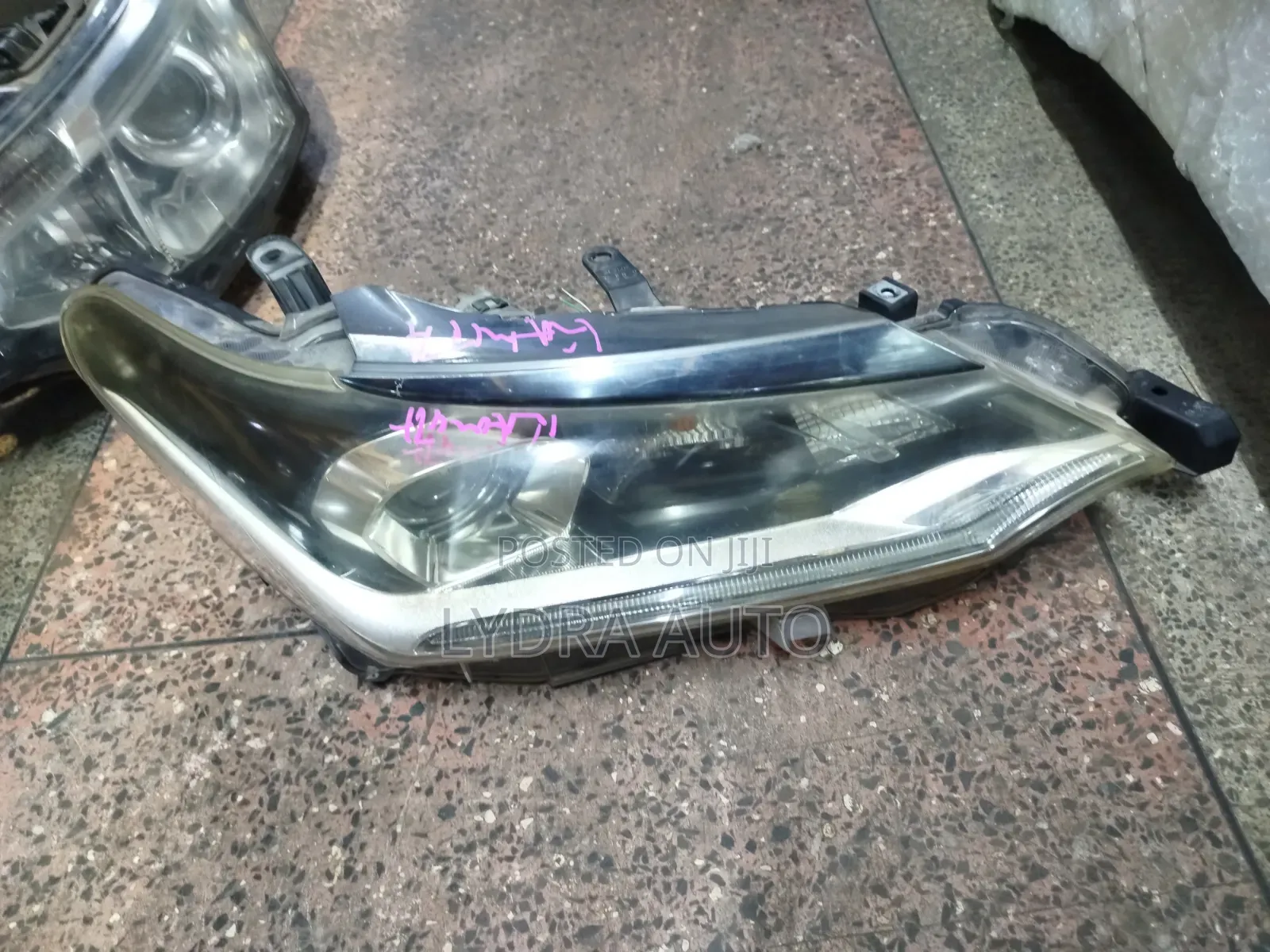 Fielder/ Axio 165 2015- 2018 Headlight Zenon Part Number Z