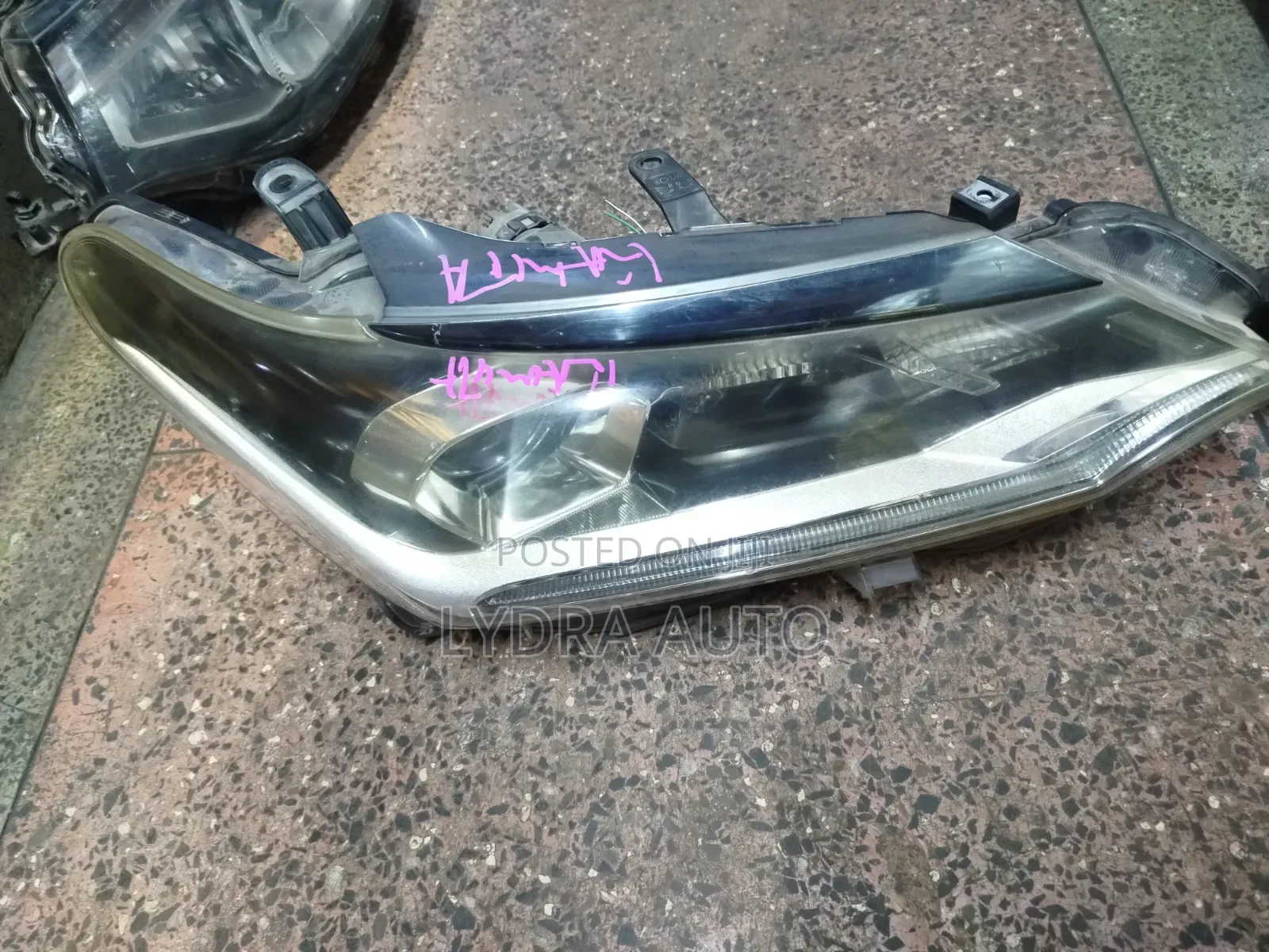 Fielder/ Axio 165 2015- 2018 Headlight Zenon Part Number Z