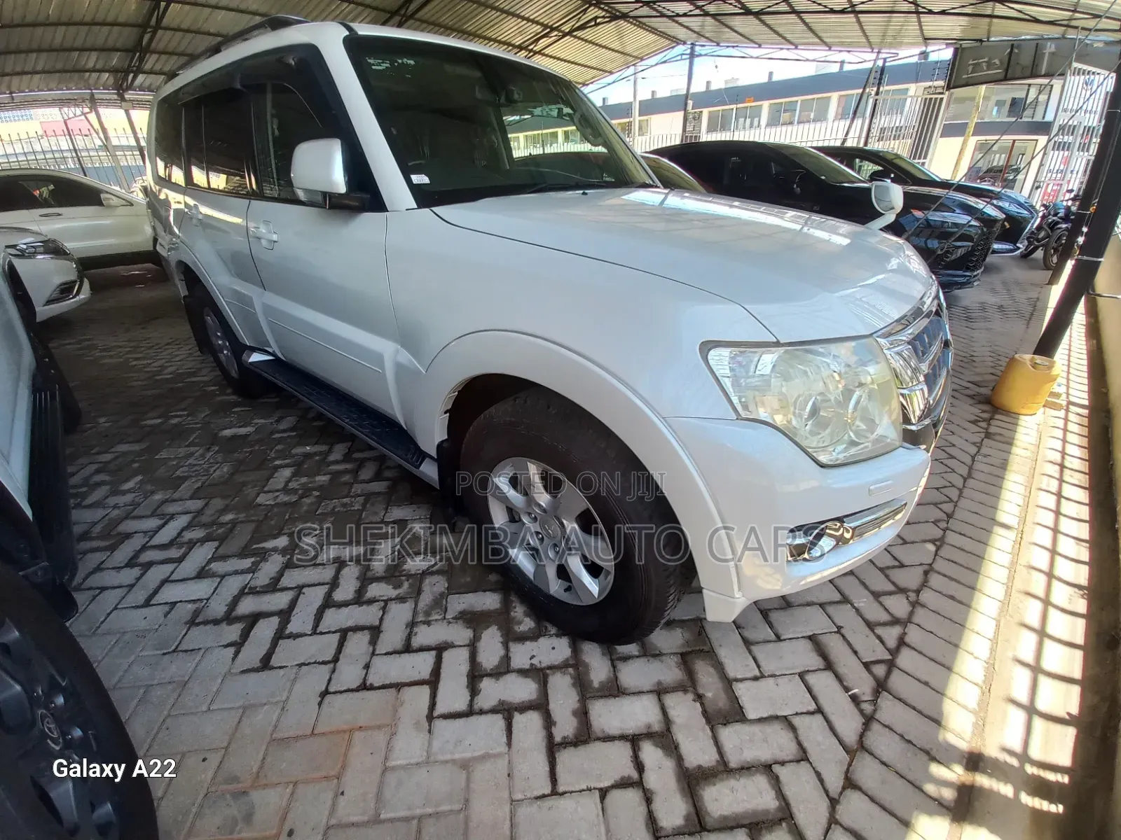 Mitsubishi Pajero Exceed 2020 White