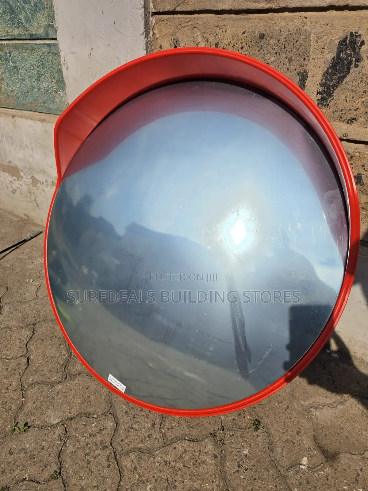 Wide-Angle Convex Safety Mirror