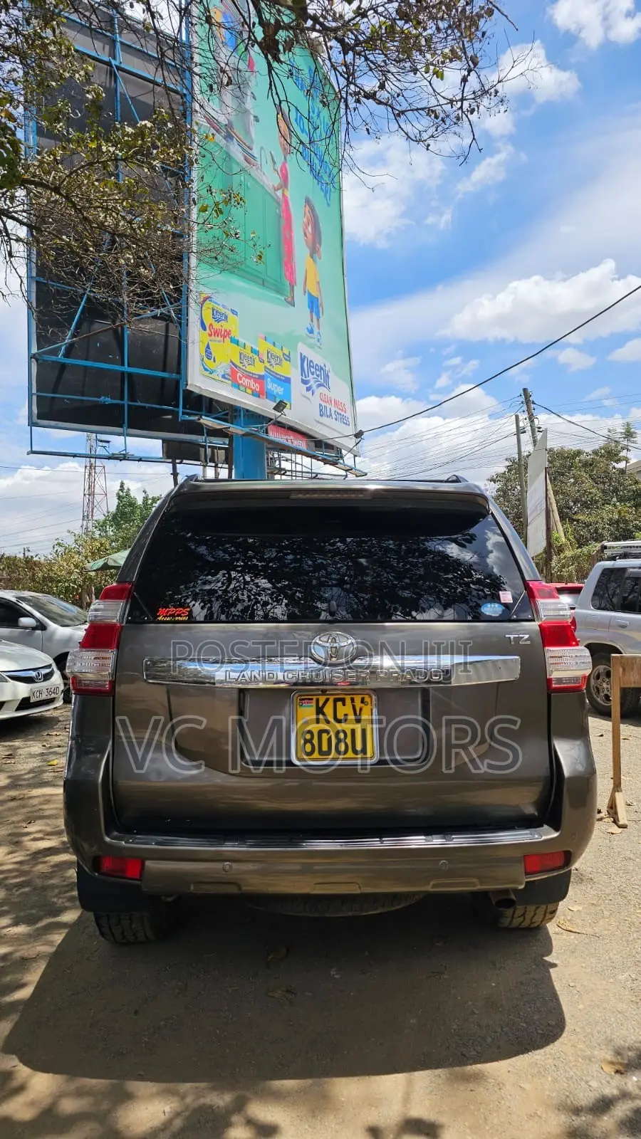 Toyota Land Cruiser Prado 4.0 Petrol TX 2014