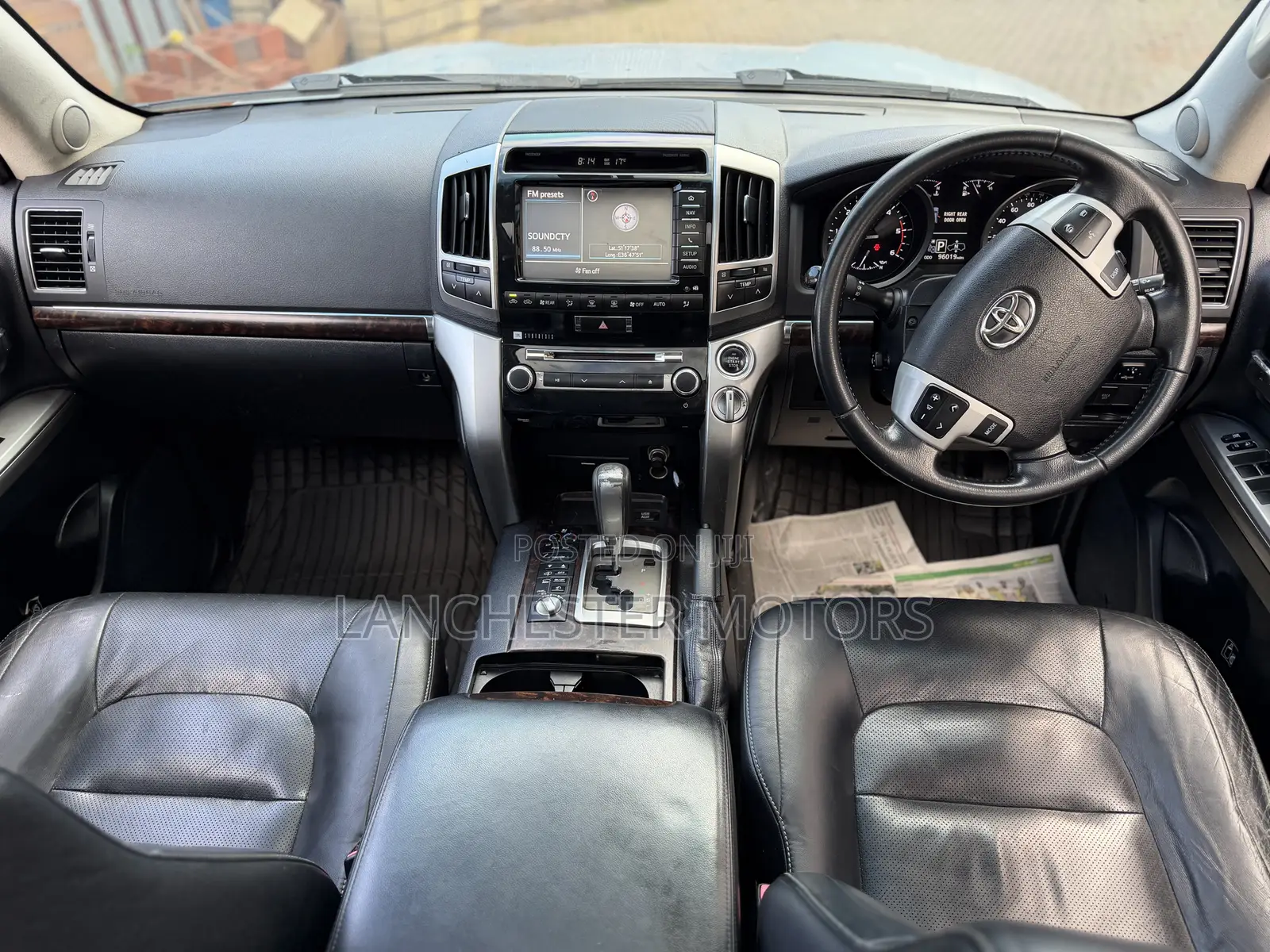 Toyota Land Cruiser 4.5 V8 VXR 2012 Blue