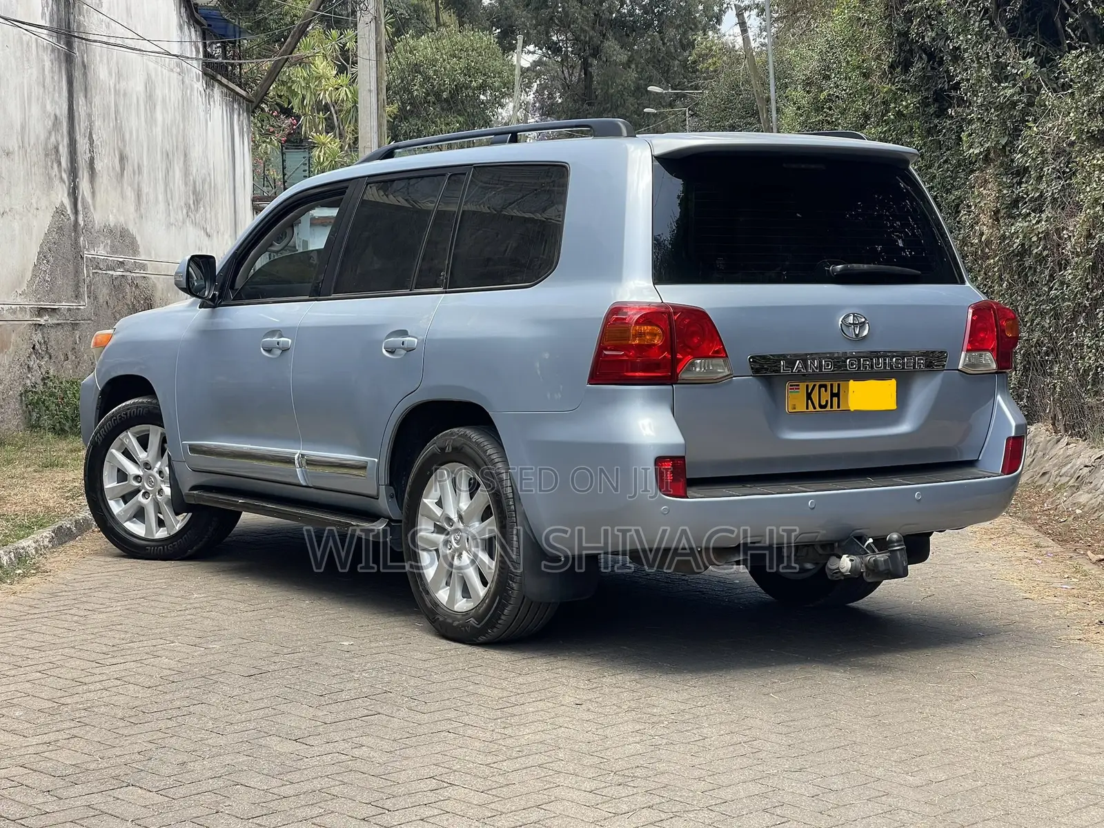 Toyota Land Cruiser 2012 Blue