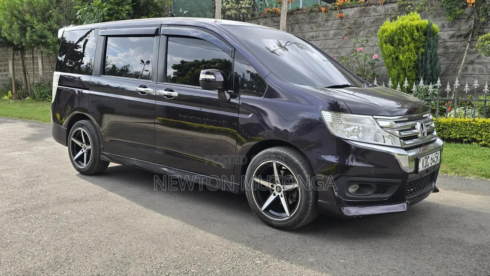 Honda Stepwgn 2014 Purple