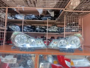 Nissan Wingload Y12 Headlight
