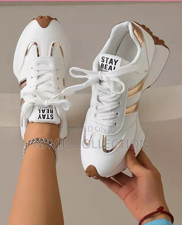 Comfortable Fit Sneaker