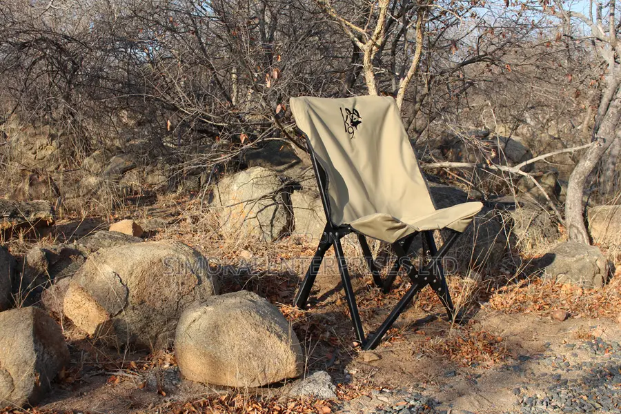 Eezi-Awn Beige K9 Fold a Chairs