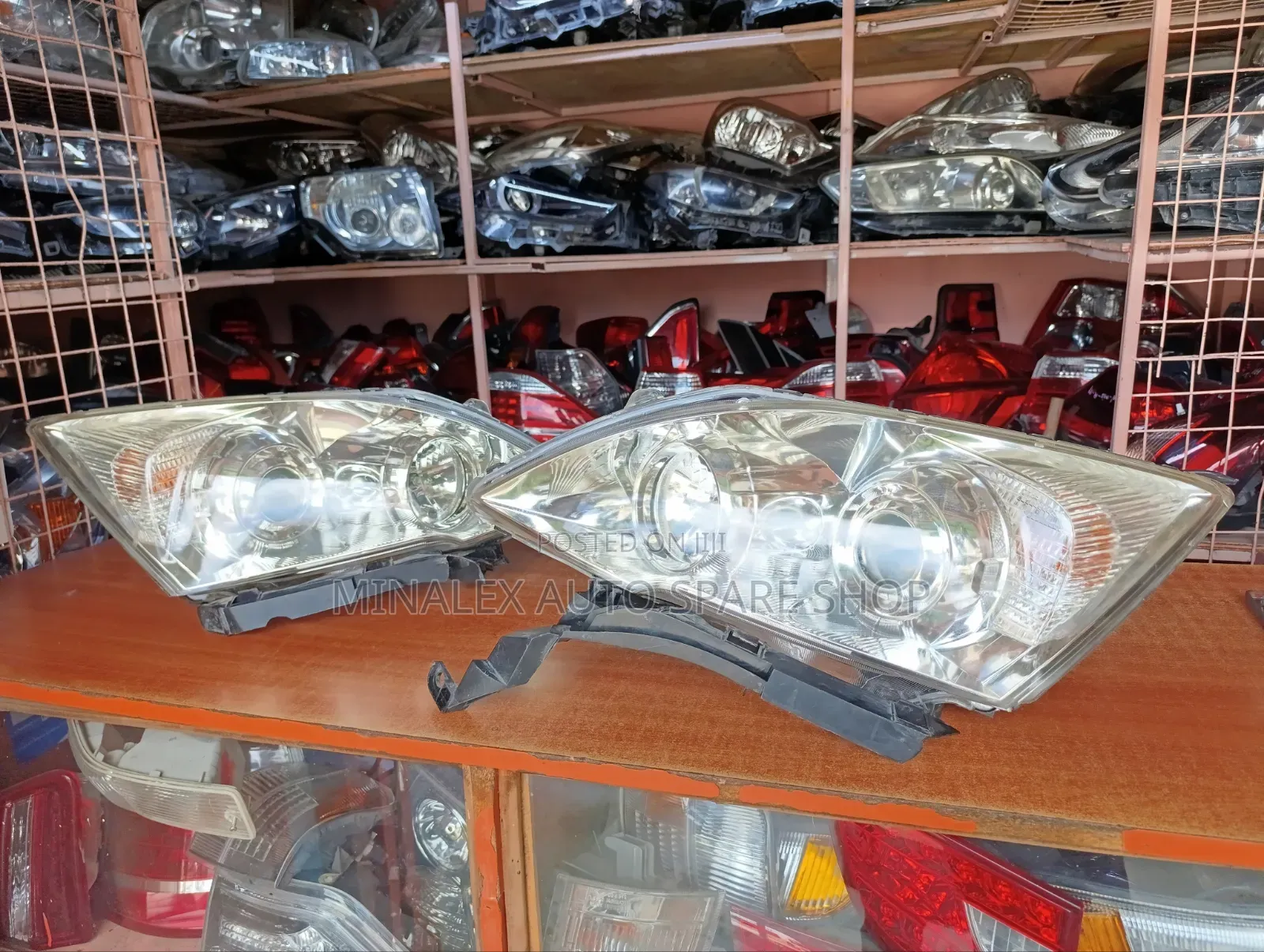 Headlight Honda Zenon Type
