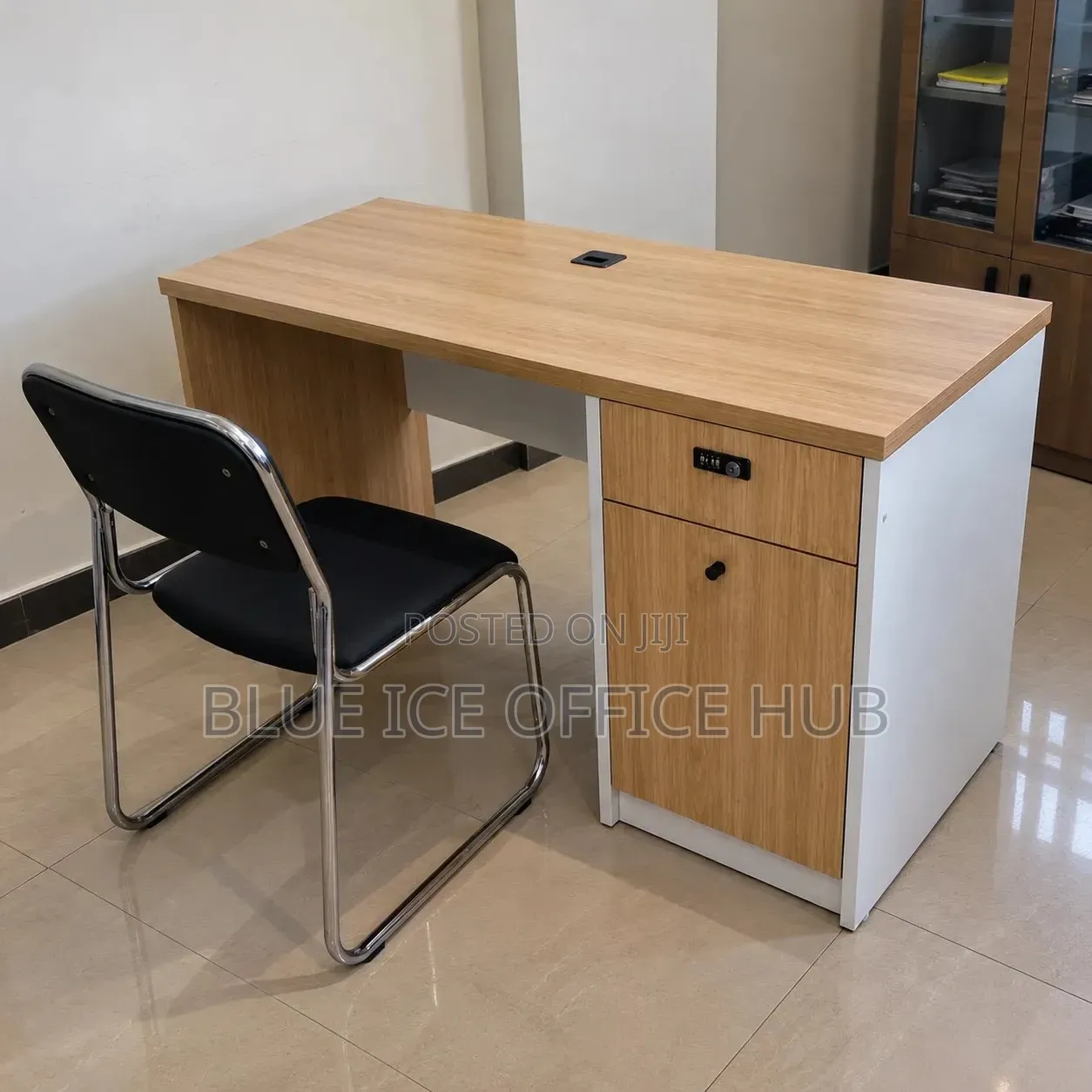 Modern Office Desk With Drawers – Wooden Workstation Table.