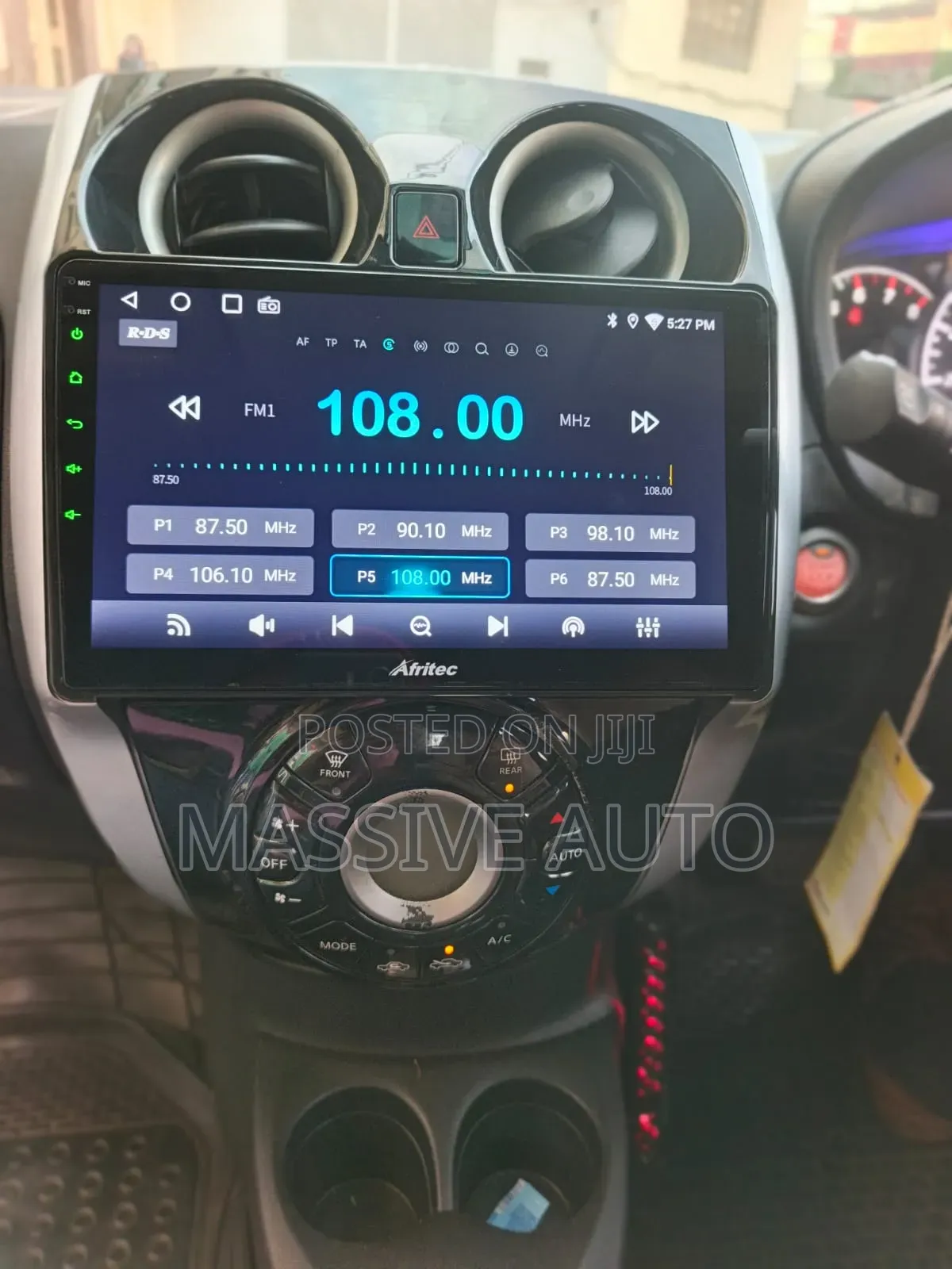 Android Radio Fitted on Nissan Note Car/ 10 Inch Android Radio