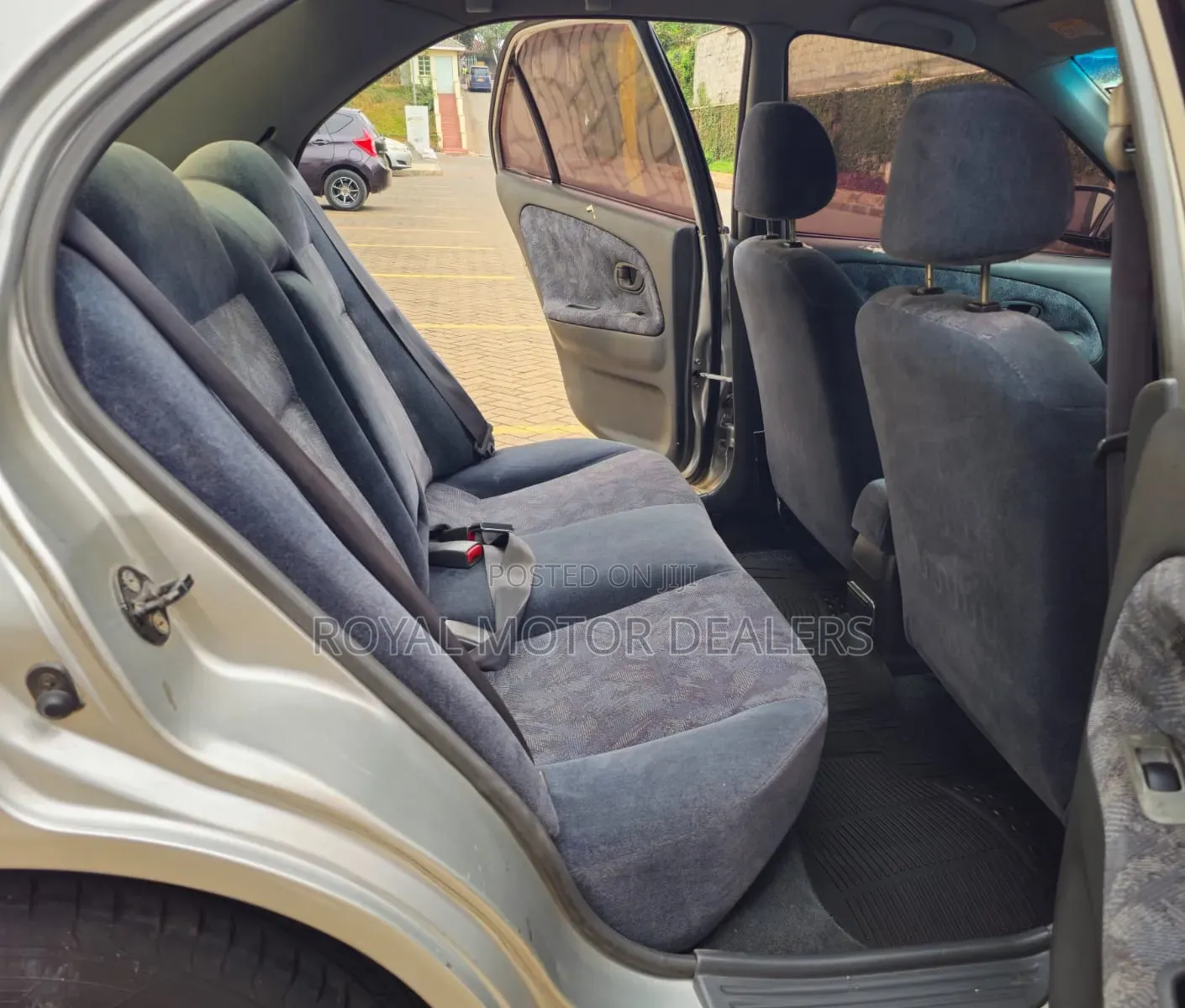 Mitsubishi Lancer 1998 Silver