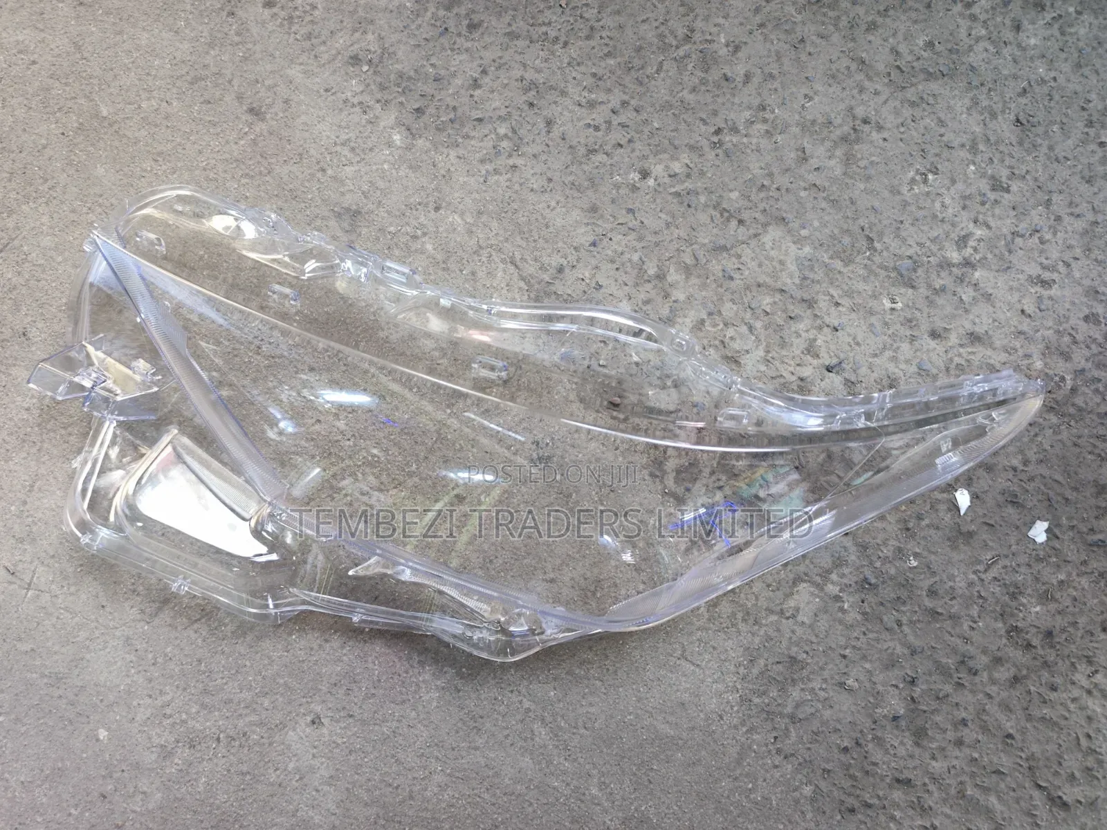Toyota Auris New Model Headlight Lamp Lens 2015-2018 (E180)