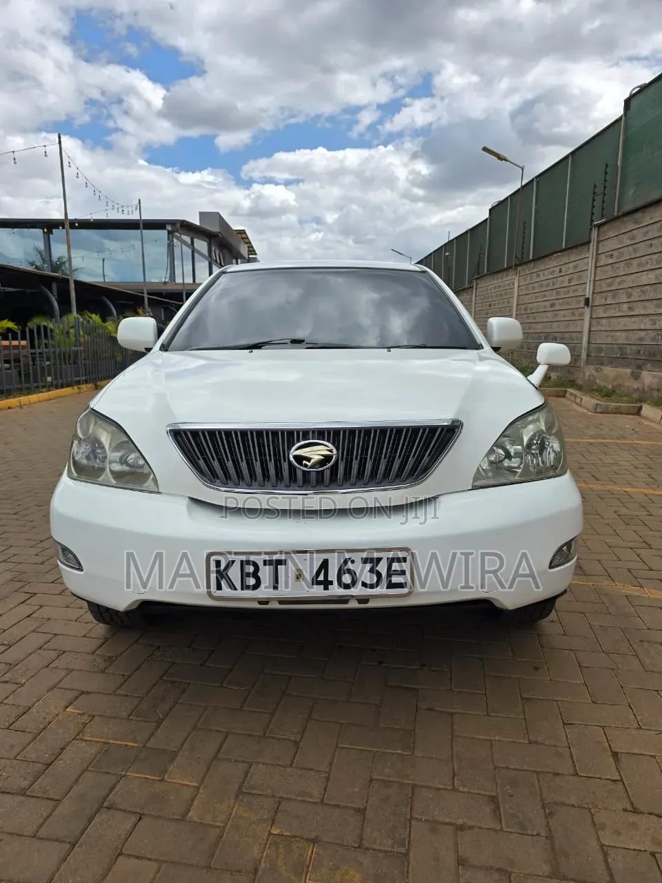 Toyota Harrier 2005 White