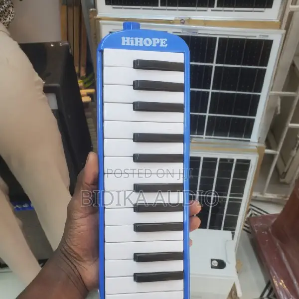 32-Key Melodica