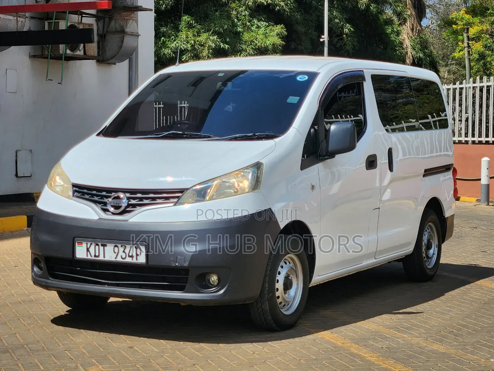 Nissan NV200 2018 White