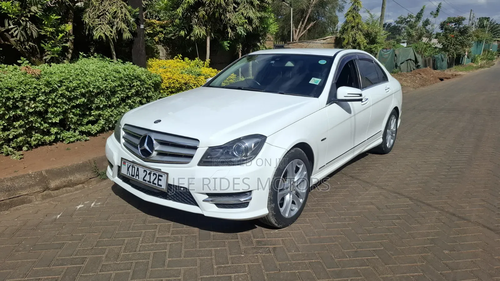 Mercedes-Benz C200 2013 White
