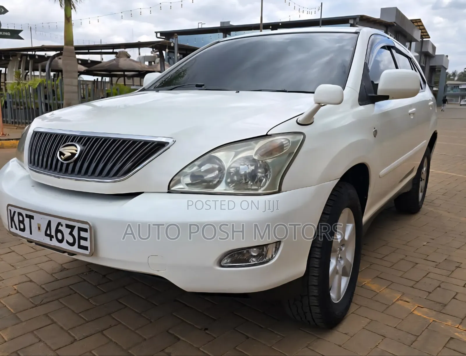 Toyota Harrier 2005 White