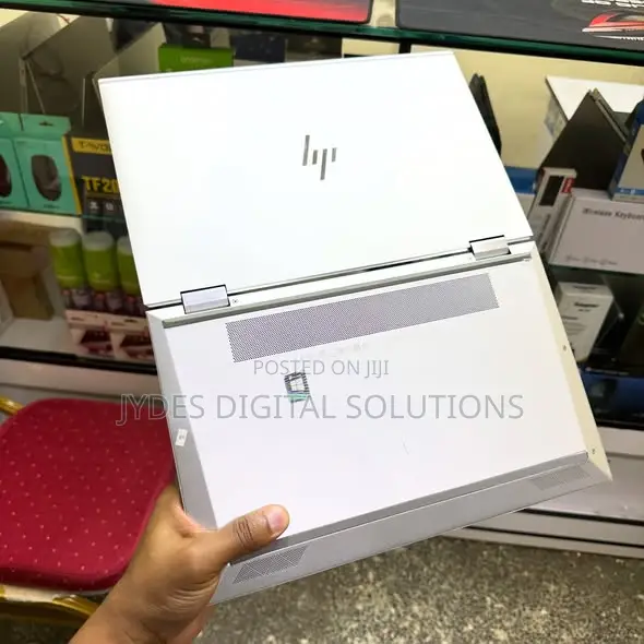 Laptop HP EliteBook 1040 G8 16GB Intel Core i7 SSD 512GB