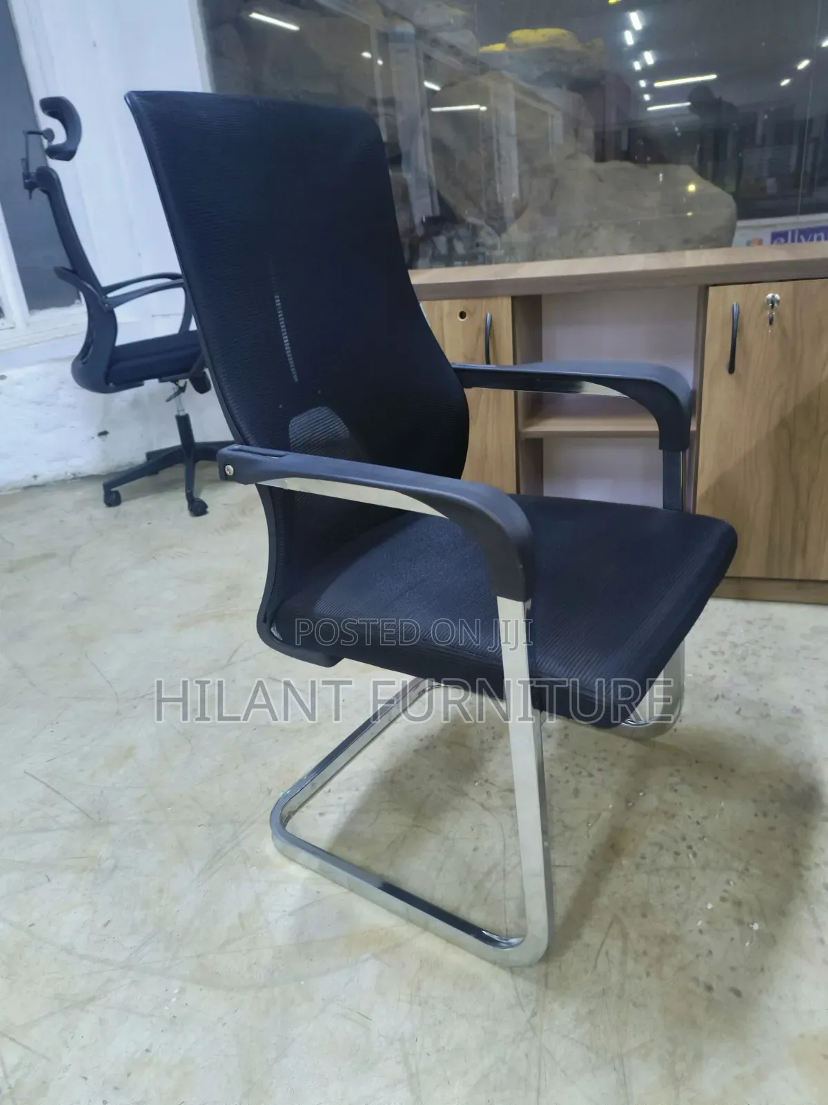 Highback Executive Mesh Visitors Chair