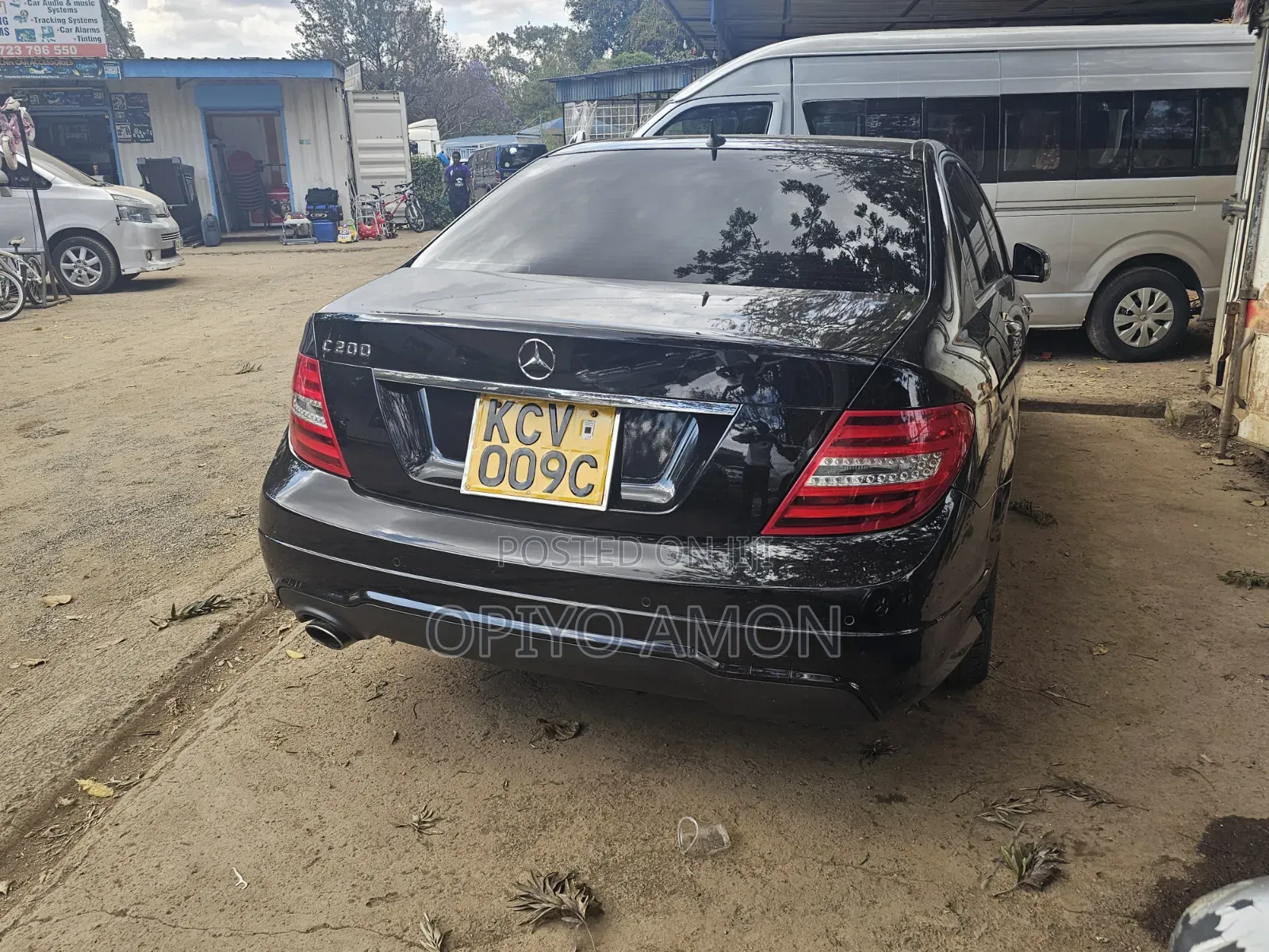 Mercedes-Benz C200 2014 Black