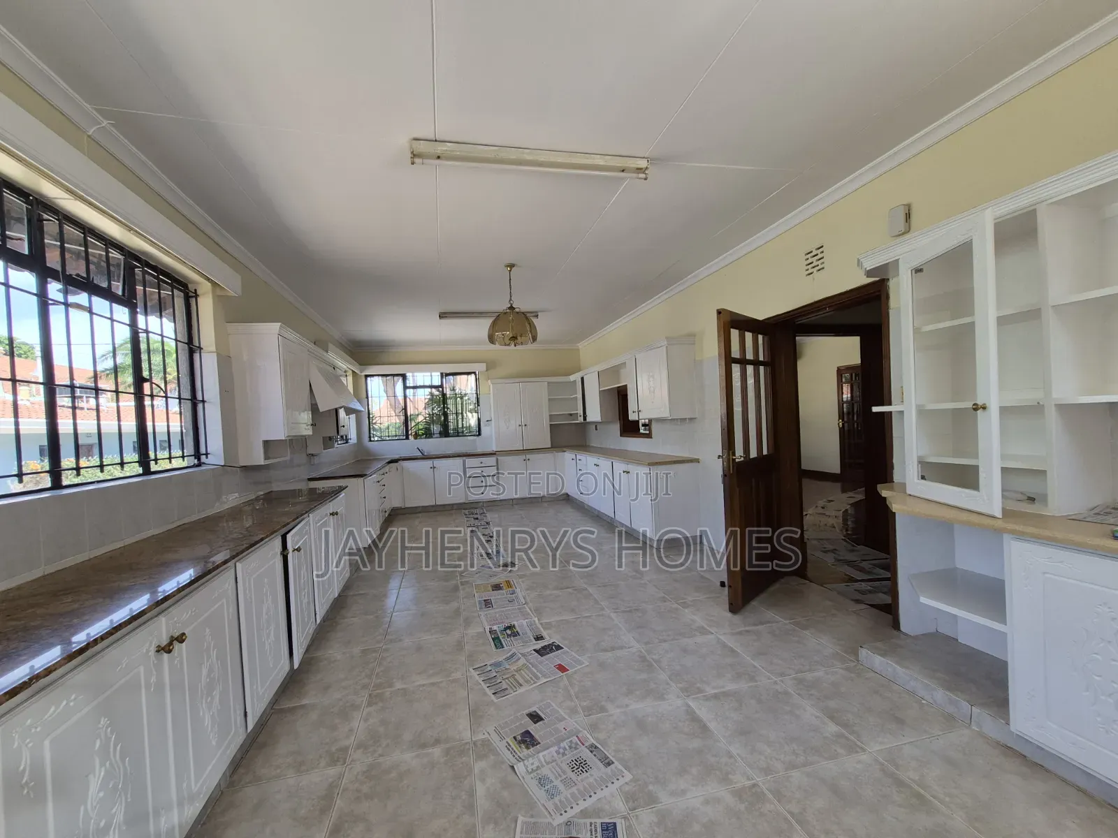 4bdrm Bungalow in Runda for rent