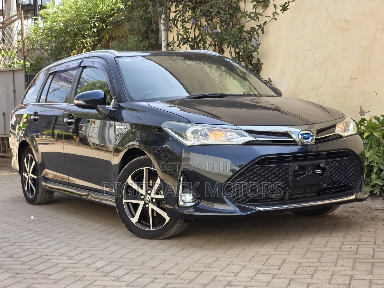 Toyota Corolla Fielder 2019 Black