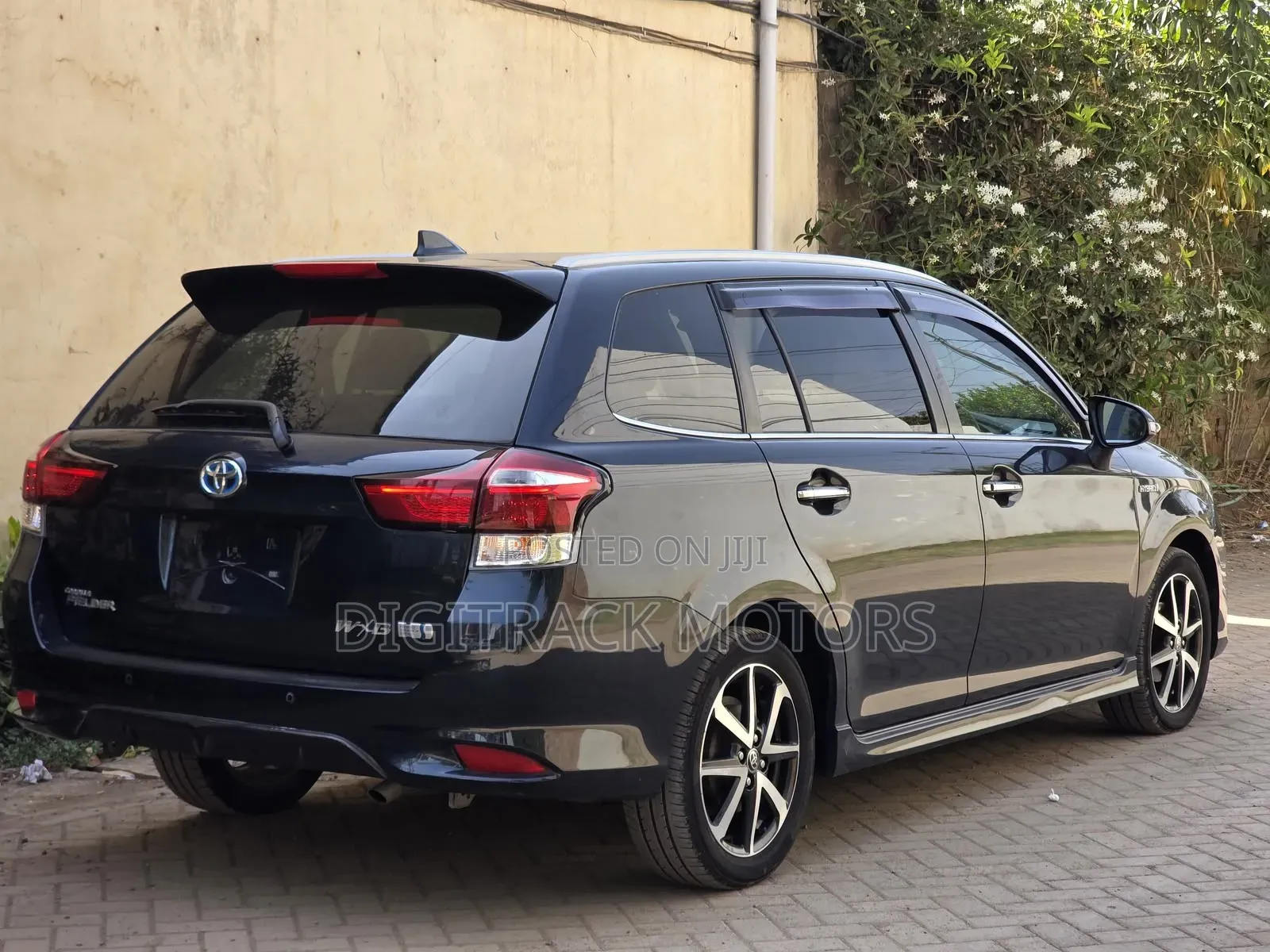 Toyota Corolla Fielder 2019 Black