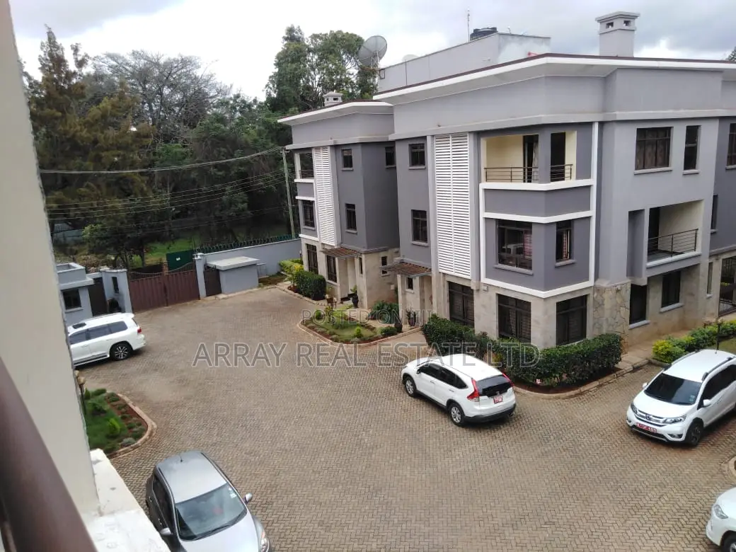 Furnished 4bdrm Villa in Aspire Villas, Riverside Drive for sale