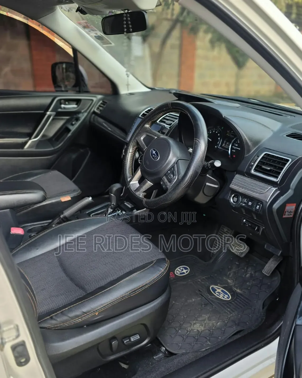 Subaru Forester 2016 Off white