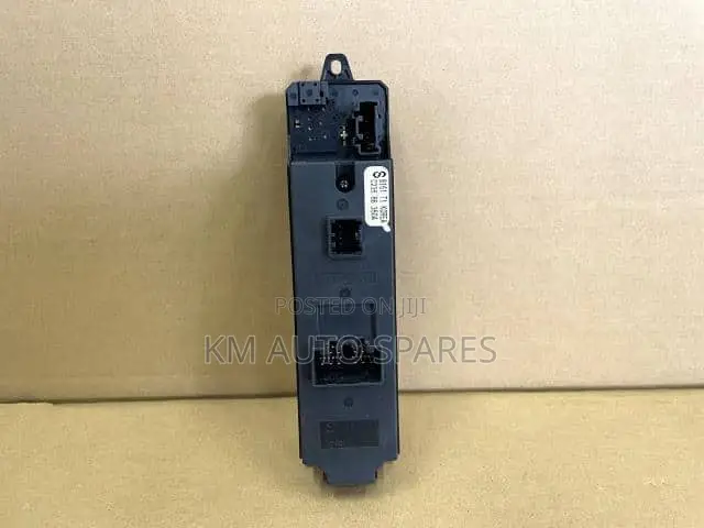 Mazda Premacy Main Power Window Switch.