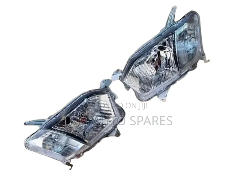 Toyota Succeed Headlight.