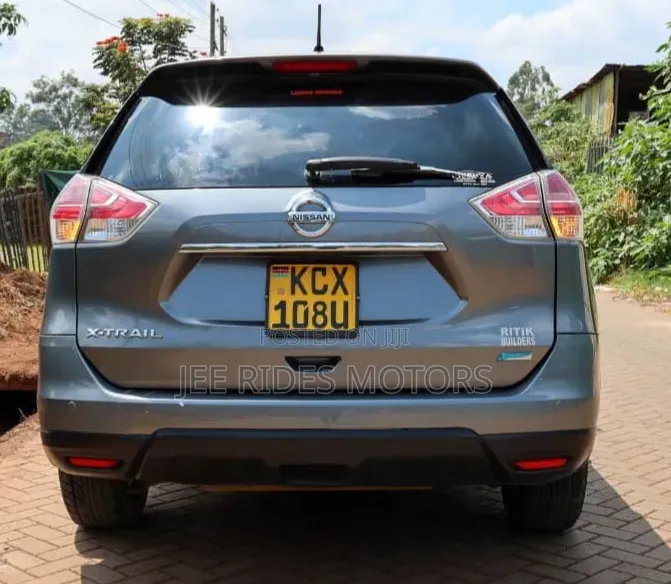 Nissan X-Trail 2014 Gray