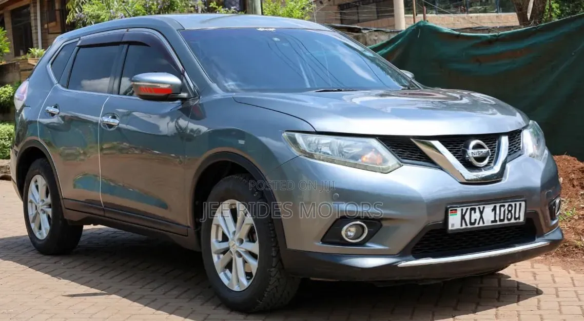 Nissan X-Trail 2014 Gray