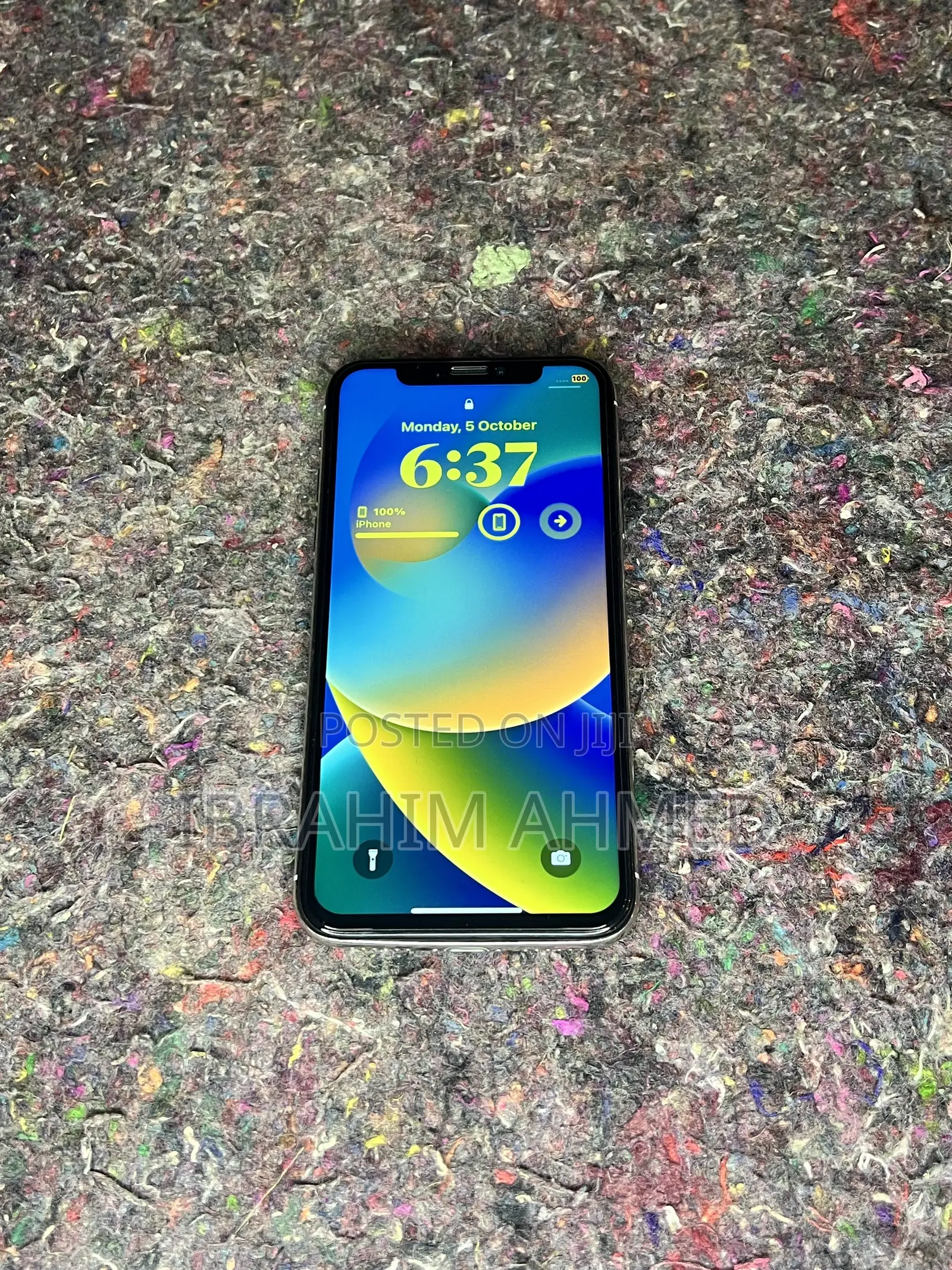 Apple iPhone X 256 GB White