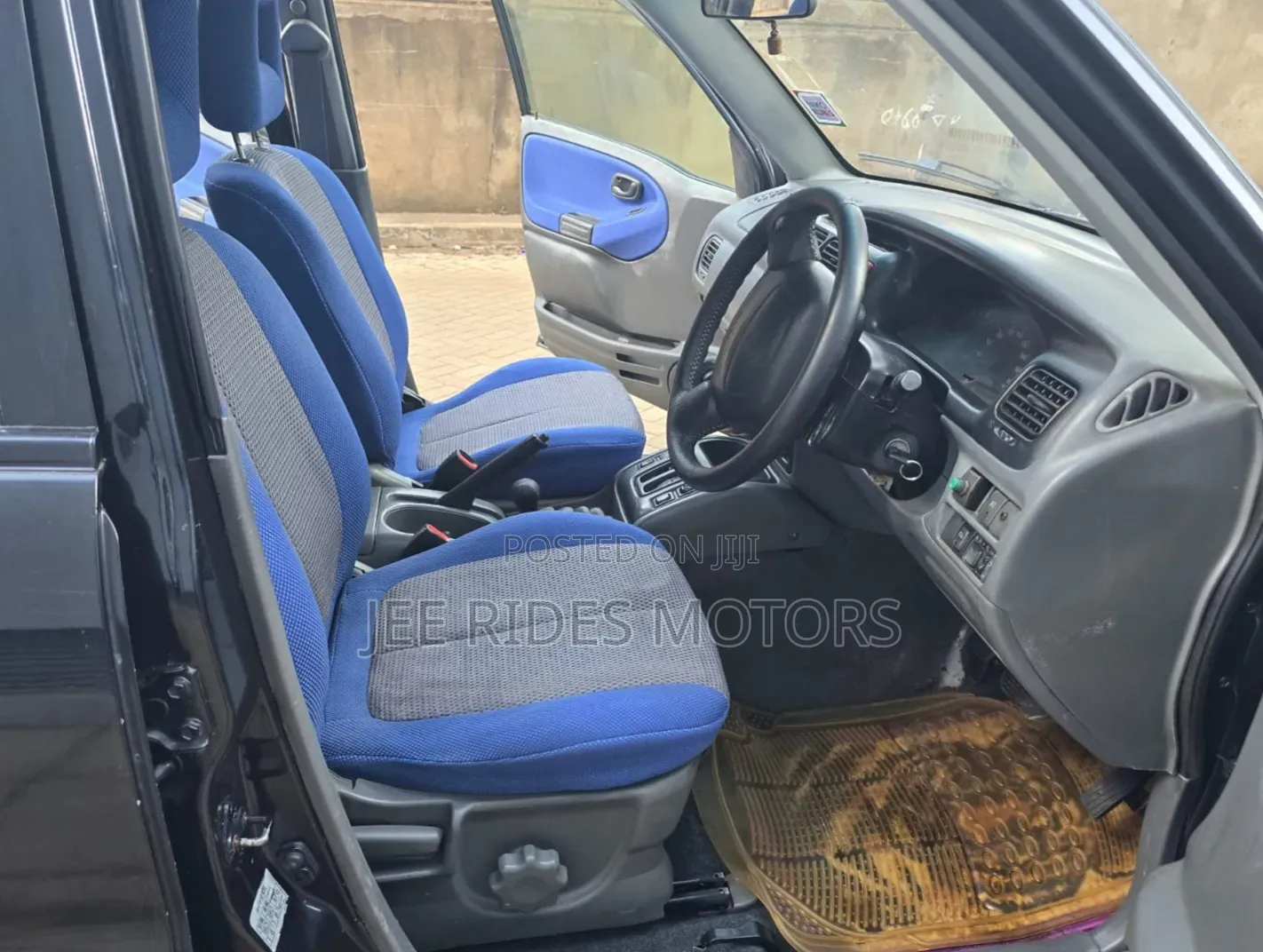 Suzuki Escudo 2002 Black