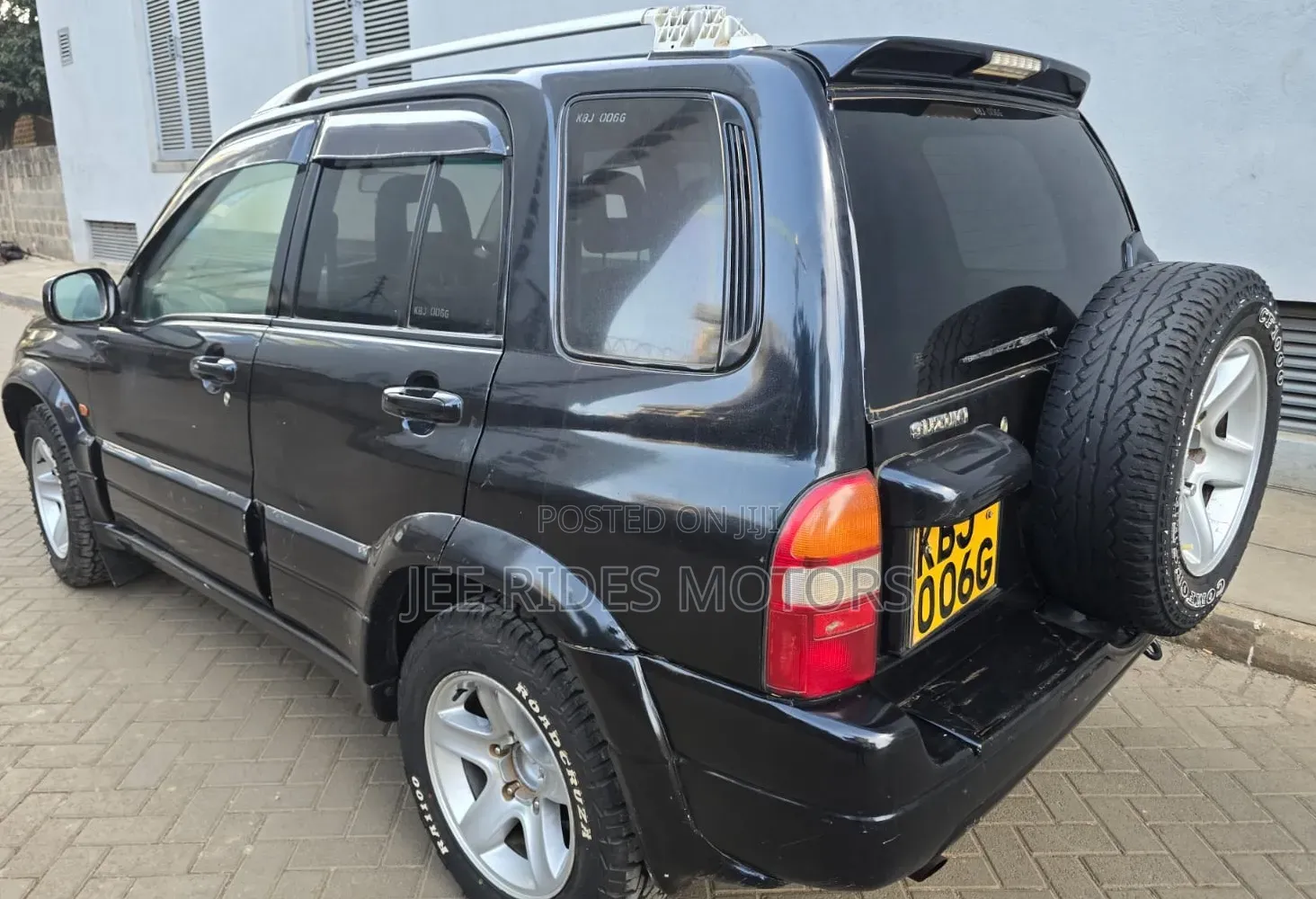 Suzuki Escudo 2002 Black