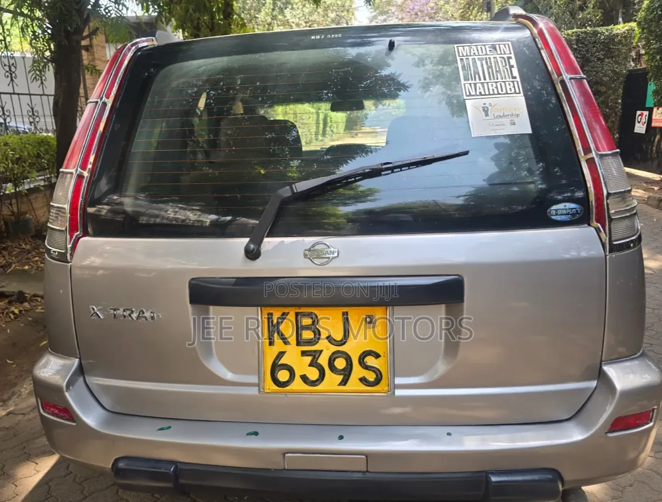 Nissan X-Trail 2002 Gray