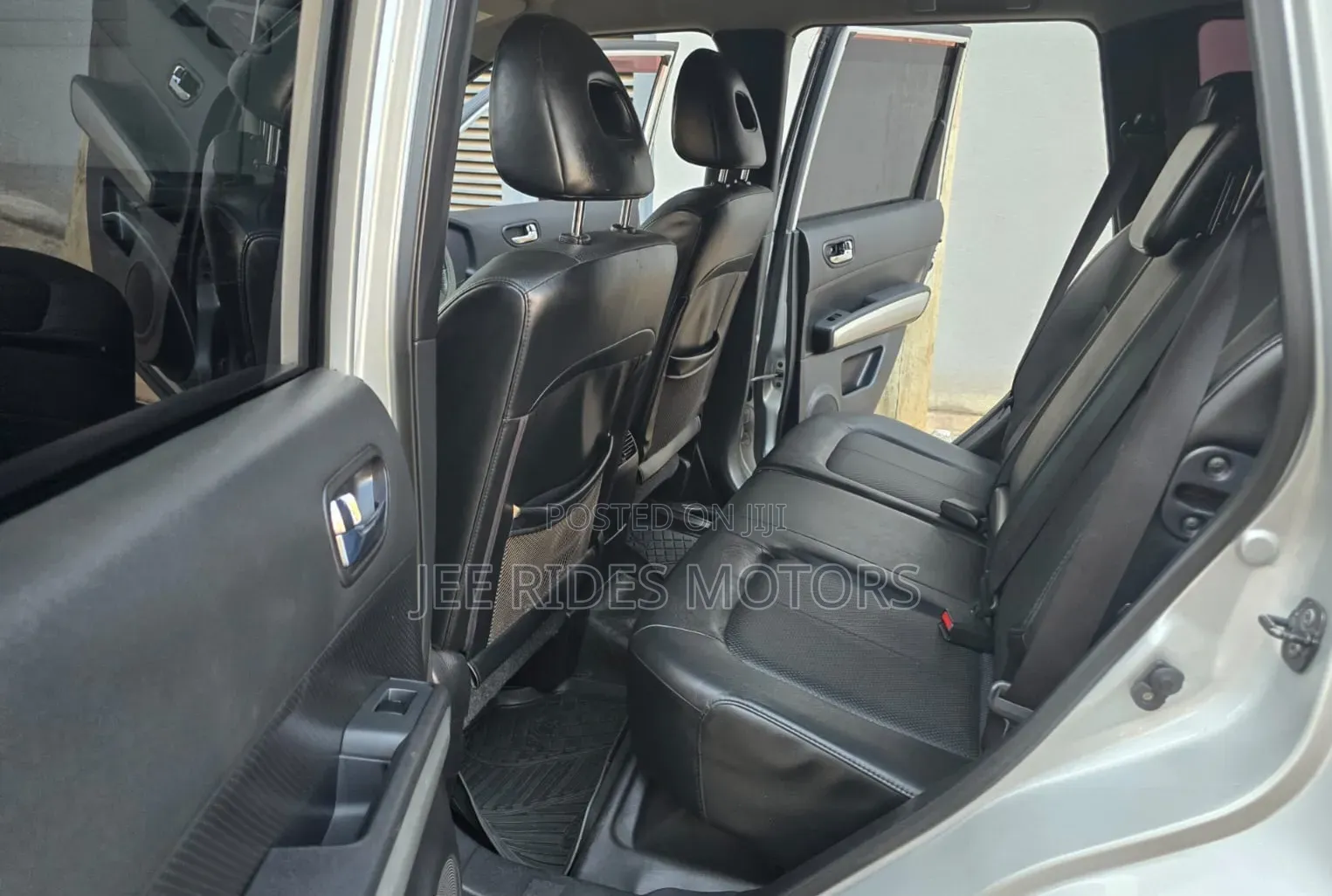 Nissan X-Trail 2010 Silver