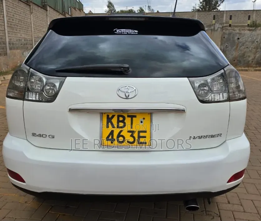 Toyota Harrier 2005 Pearl