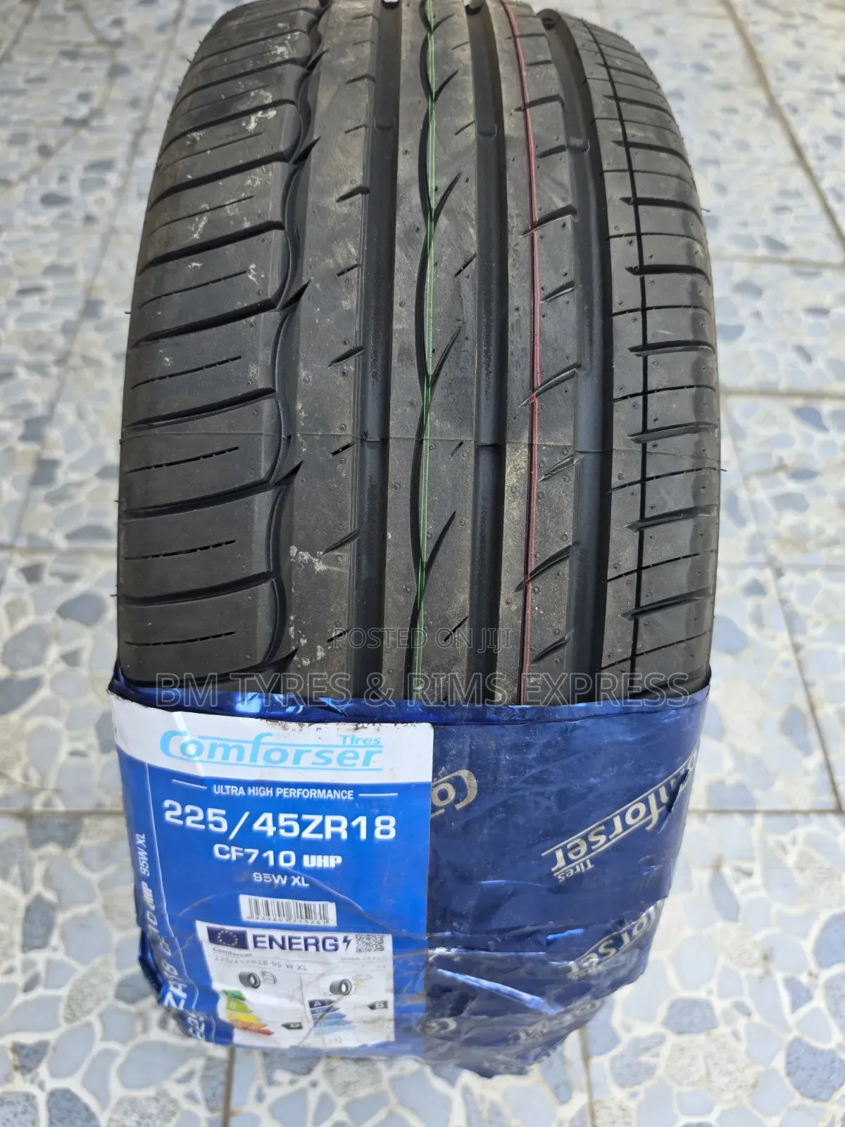225 /45 R18 Comforser TIRES