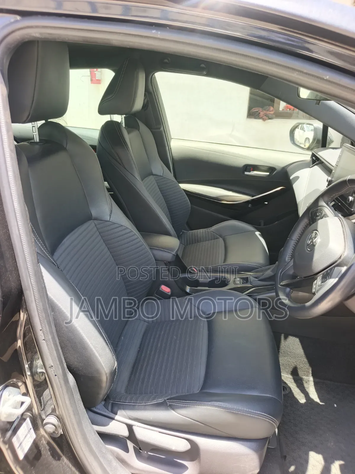 Toyota Corolla LE 2020 Black