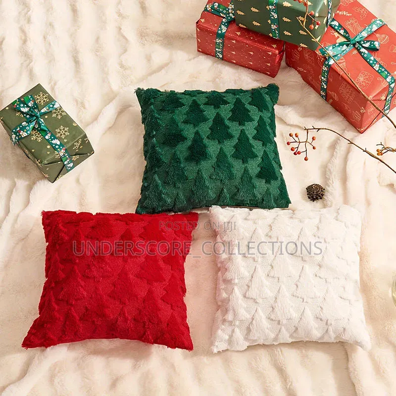 *Christmas Pillow Covers Soft Faux Rabbit Fur Snowflakes 45x45CM Throw