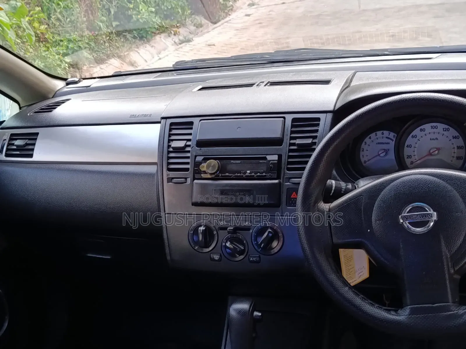 Nissan Tiida 2008 White