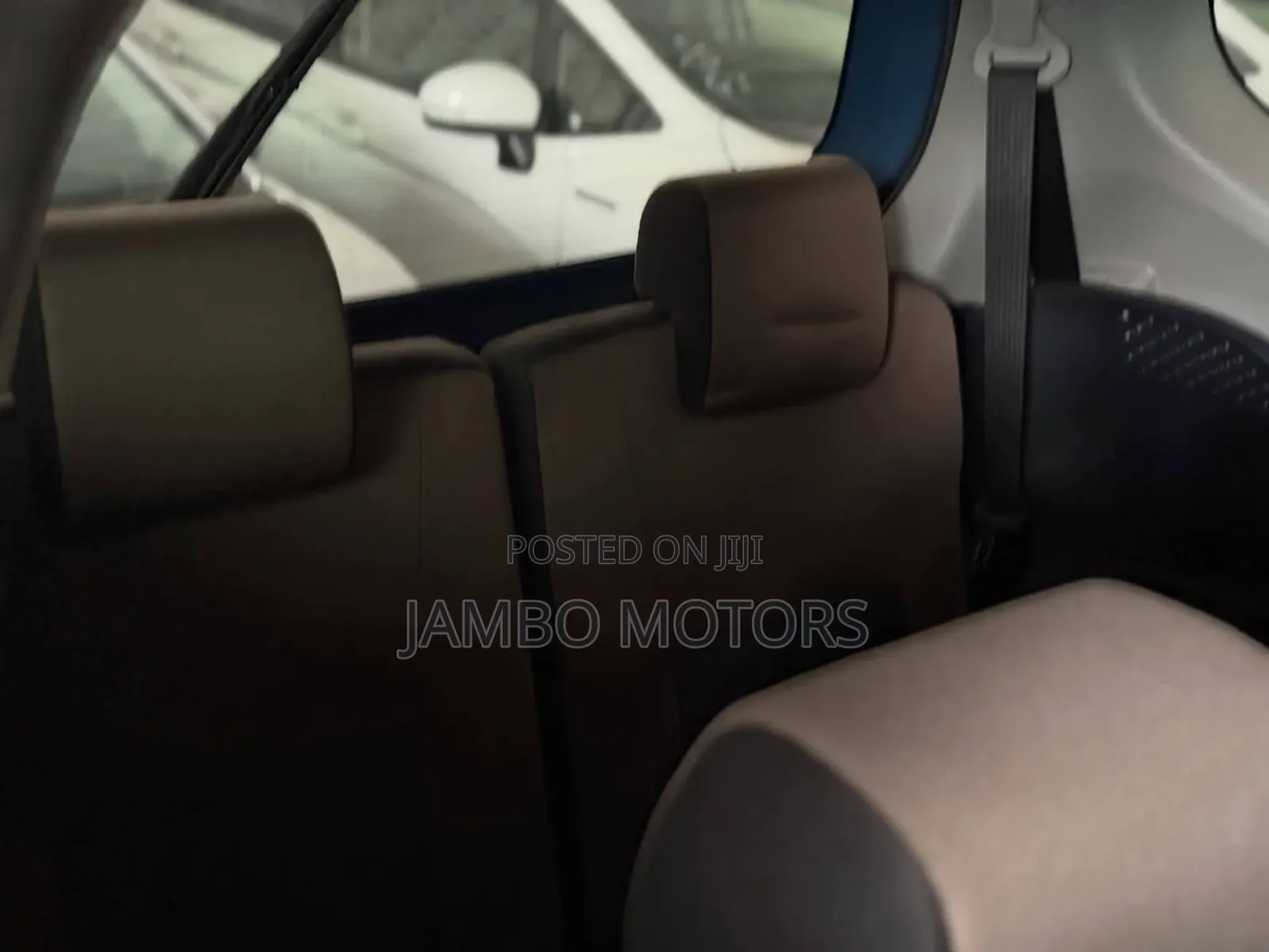 Toyota Sienta 1.5 FWD 2021 Blue