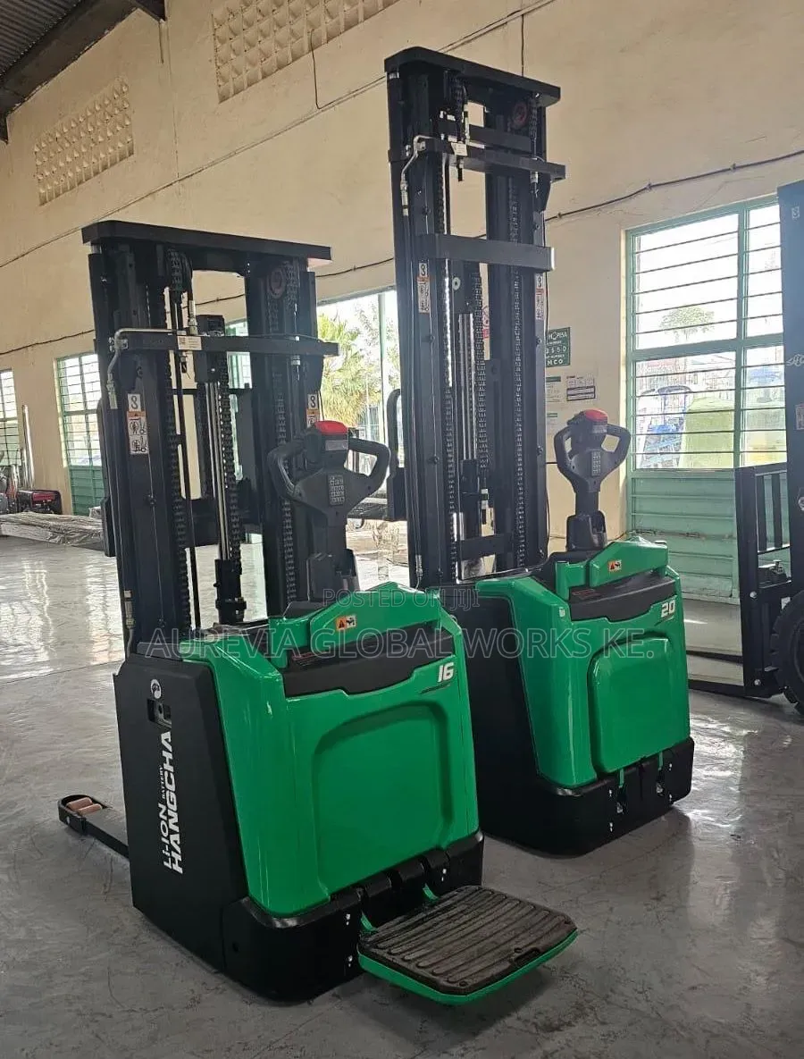 4.5metres X Series Pallet Stackers( Fully Electric 1.6 Fts)