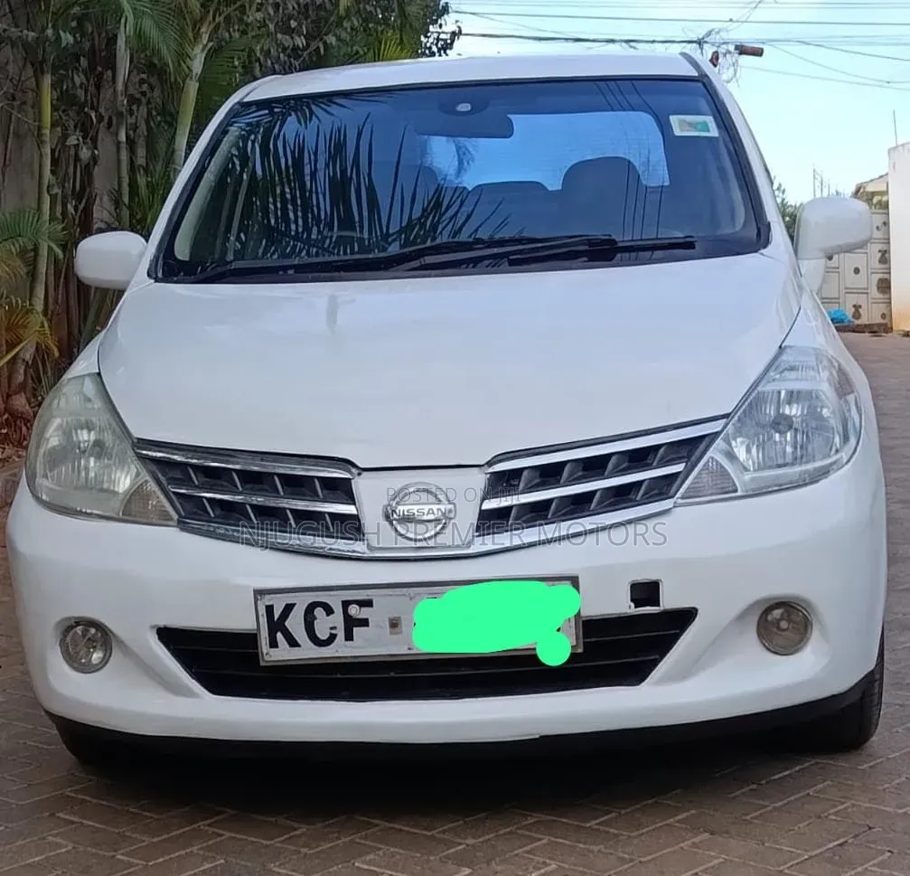 Nissan Tiida 2008 White