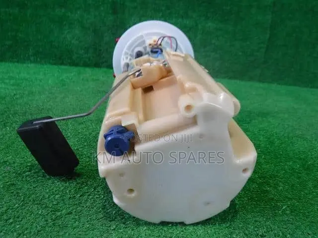 Toyota Land Cruiser Prado Fuel Pump.