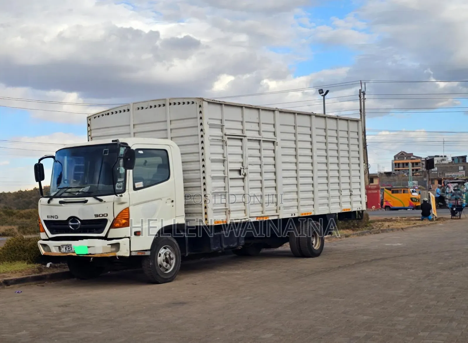 Hino 500 Truck