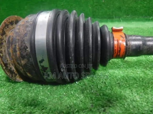 Suzuki Alto (ECO) Drive Shaft.