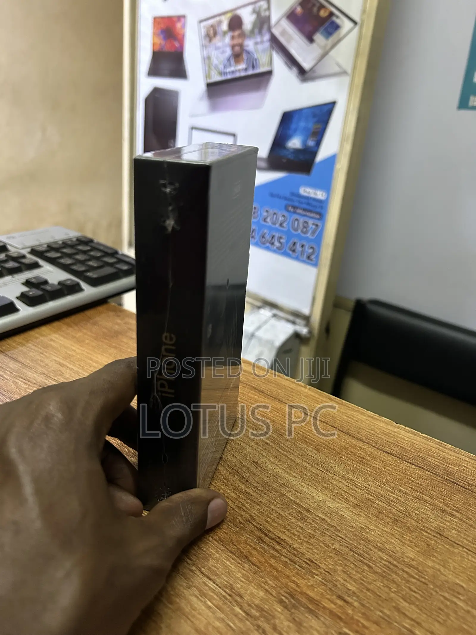 New Apple iPhone 11 Pro 256 GB Gold